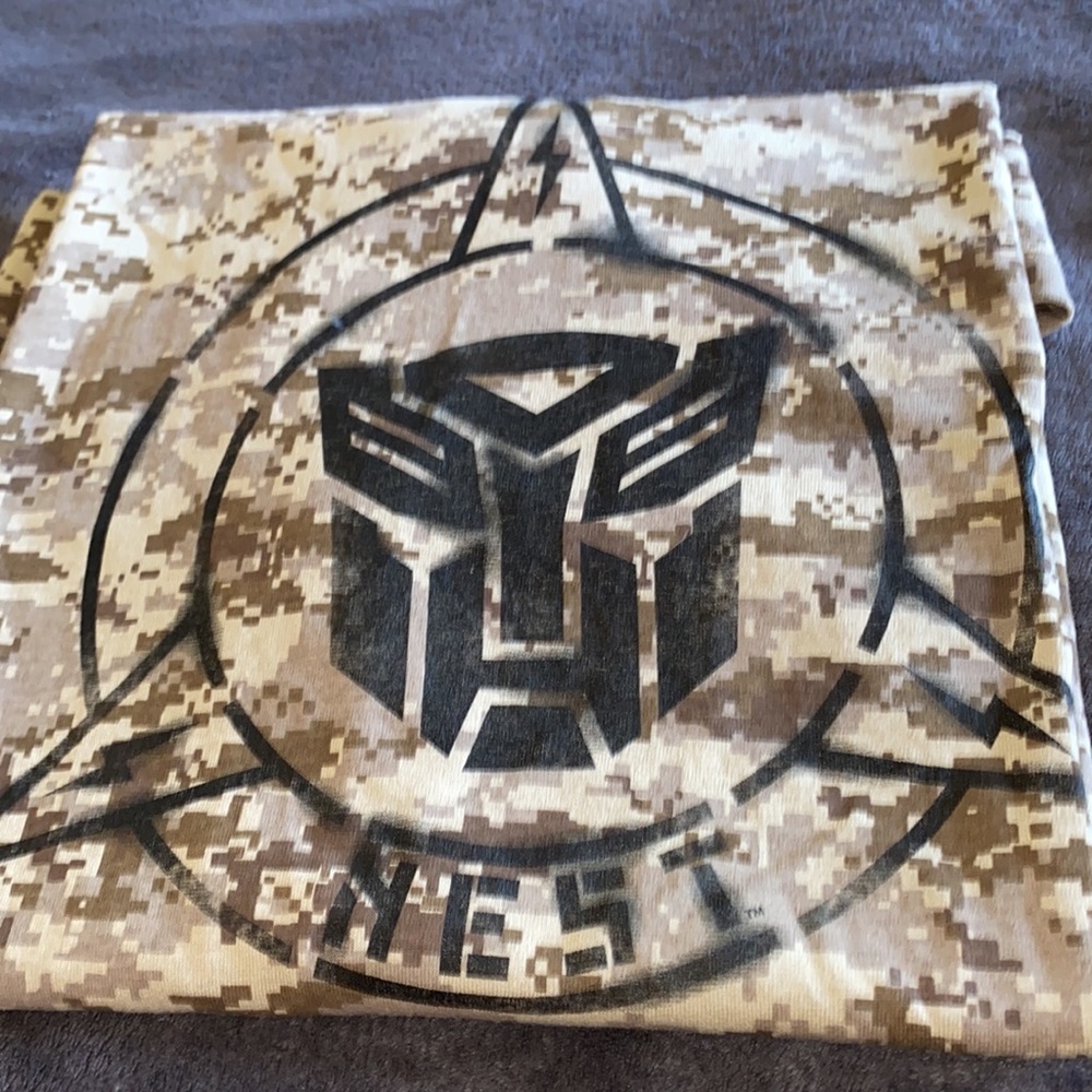 Transformers Camo Nest shirt 2xl
